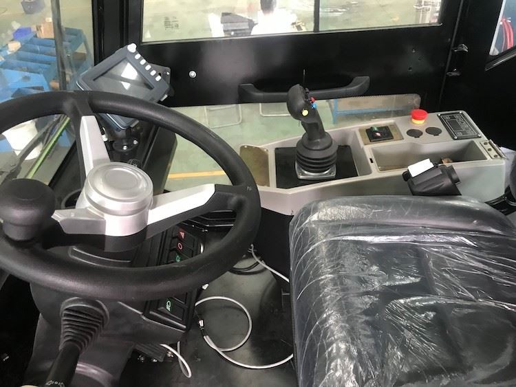 electric 15 ton forklift 6