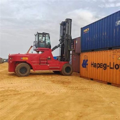 מלגזת שטח מחוספס 35 ט